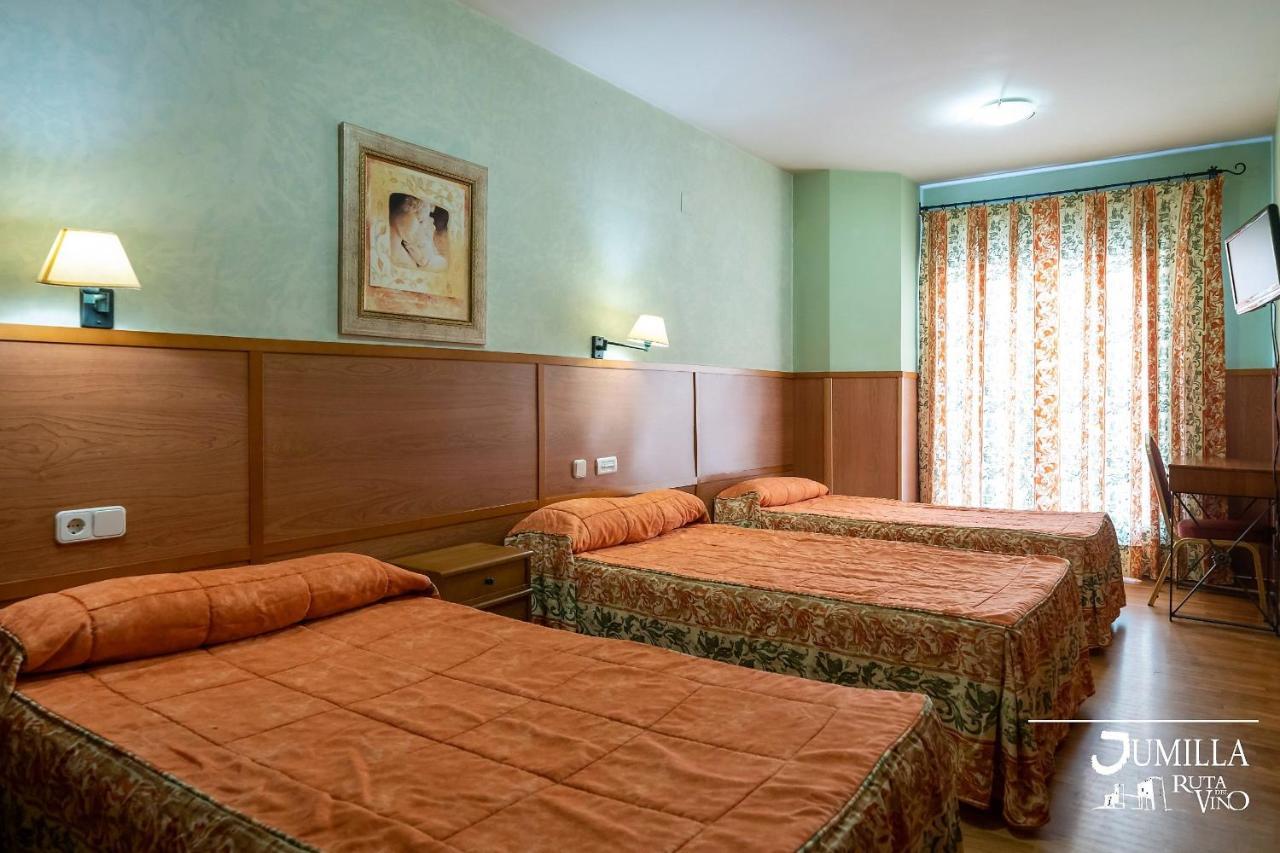 Hotel Pio XII ฮูมิญา ภายนอก รูปภาพ
